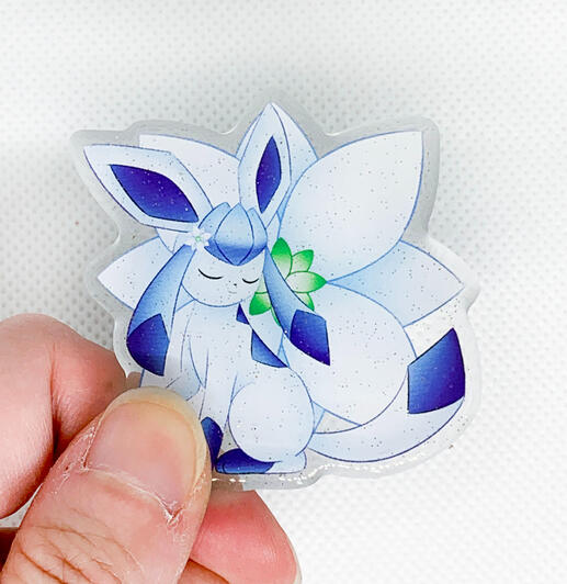 Shiny Glaceon
